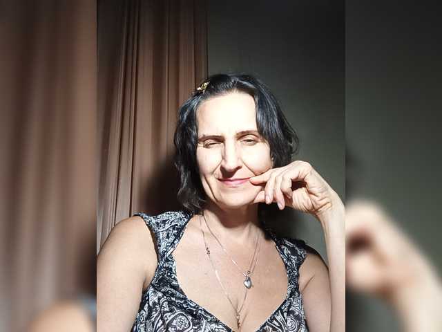 AleneLorrie live cam on BongaCams