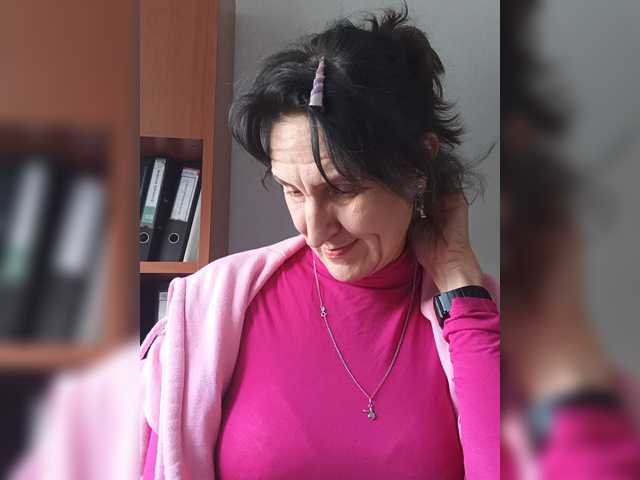 AleneLorrie live cam on BongaCams