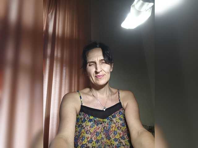 AleneLorrie live cam on BongaCams