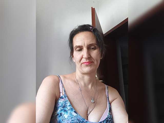 AleneLorrie live cam on BongaCams