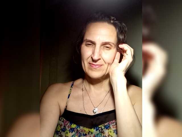 AleneLorrie live cam on BongaCams