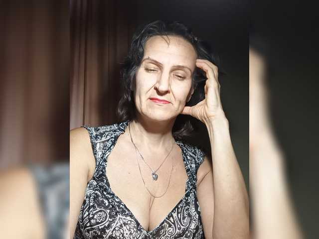 AleneLorrie live cam on BongaCams