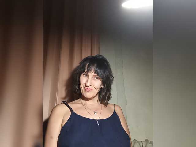 AleneLorrie live cam on BongaCams