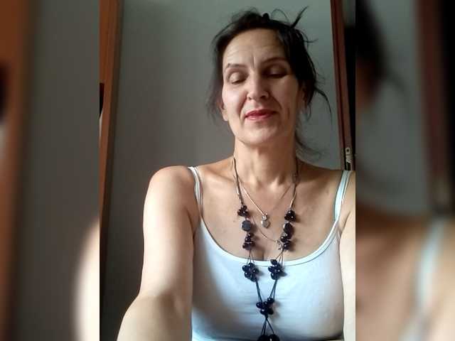 AleneLorrie live cam on BongaCams