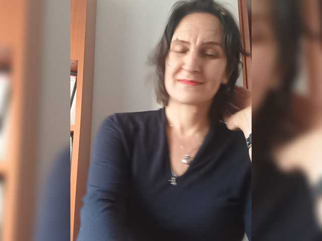 AleneLorrie live cam on BongaCams