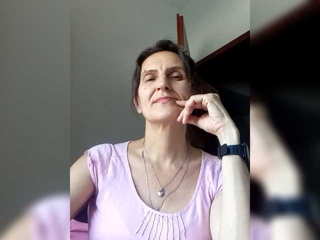 AleneLorrie live cam on BongaCams