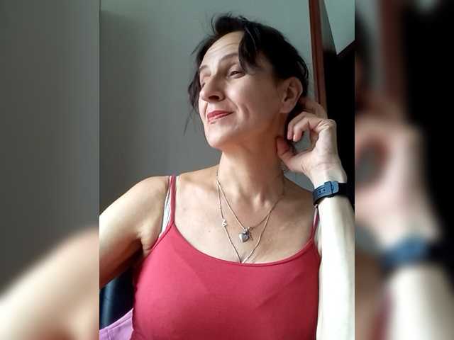 AleneLorrie live cam on BongaCams