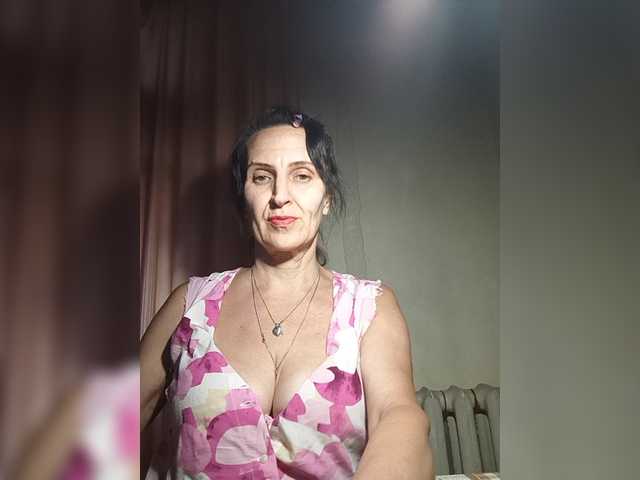 AleneLorrie live cam on BongaCams