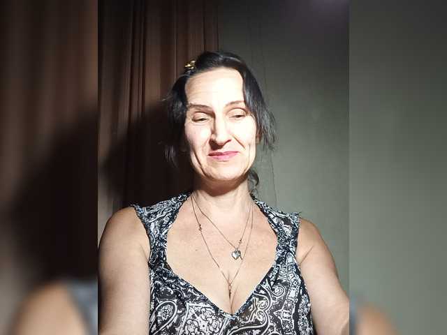 AleneLorrie live cam on BongaCams
