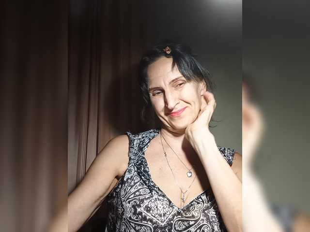 AleneLorrie live cam on BongaCams