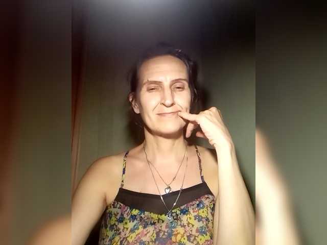 AleneLorrie live cam on BongaCams