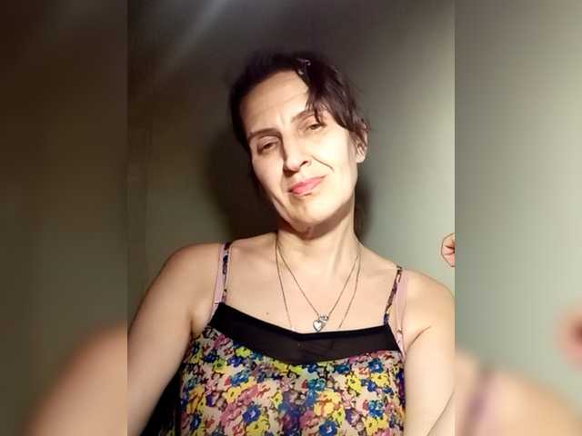 AleneLorrie live cam on BongaCams