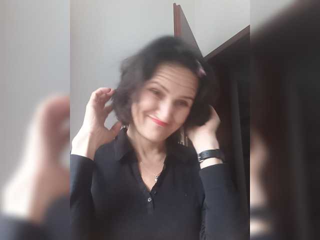 AleneLorrie live cam on BongaCams