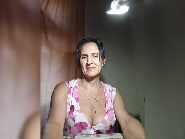 AleneLorrie live cam on BongaCams