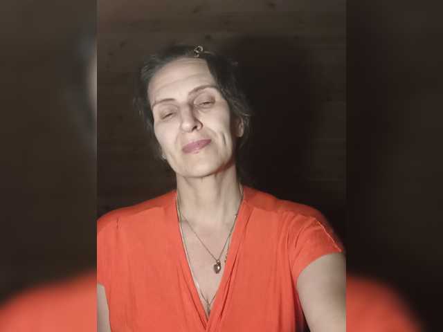 AleneLorrie live cam on BongaCams
