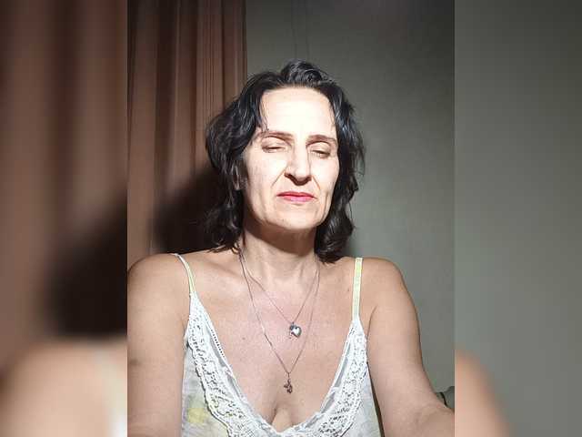 AleneLorrie live cam preview