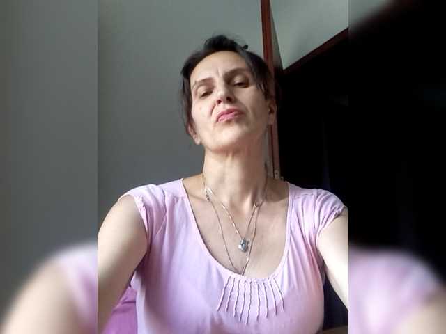 AleneLorrie live cam on BongaCams