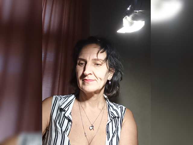 AleneLorrie live cam on BongaCams