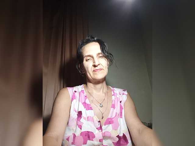 AleneLorrie live cam on BongaCams