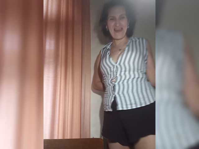 AleneLorrie live cam preview