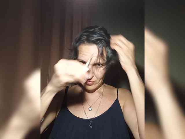 AleneLorrie webcam