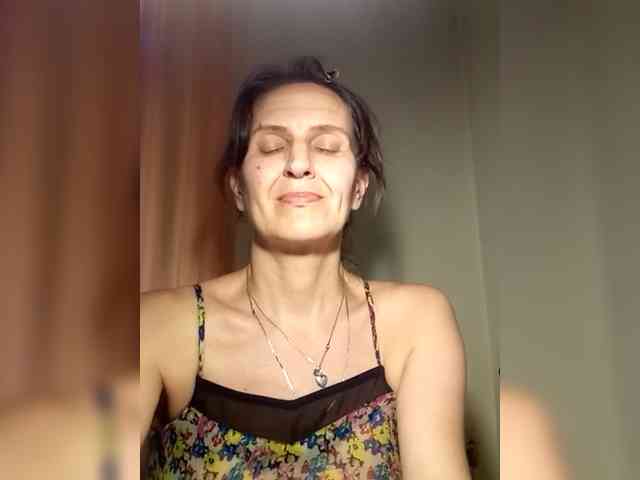 AleneLorrie webcam