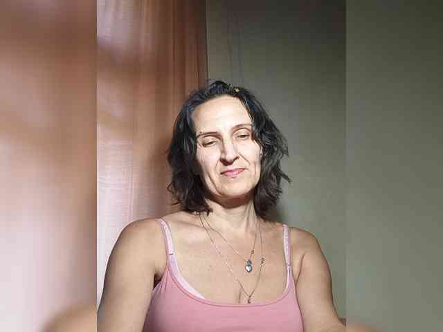 AleneLorrie webcam