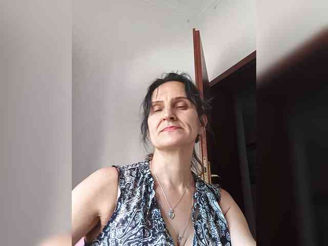 AleneLorrie webcam