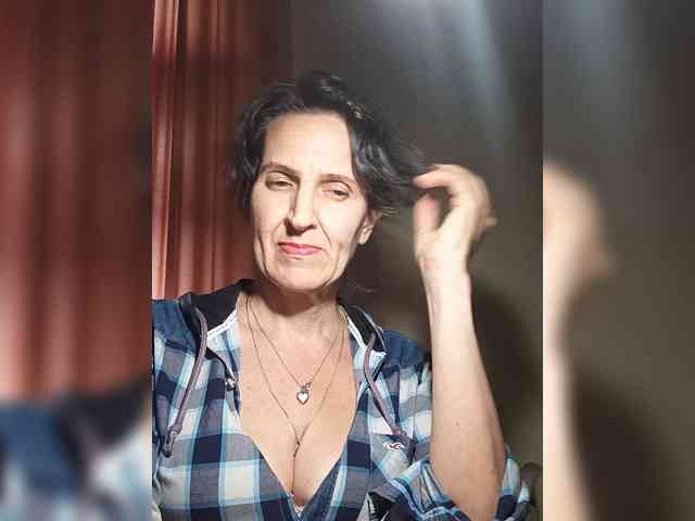 AleneLorrie webcam