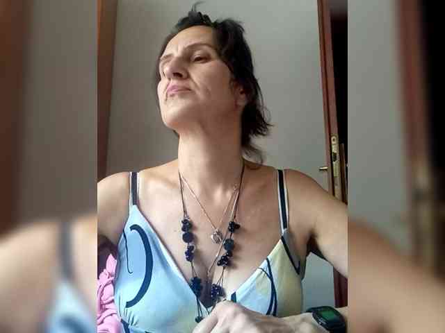 AleneLorrie webcam