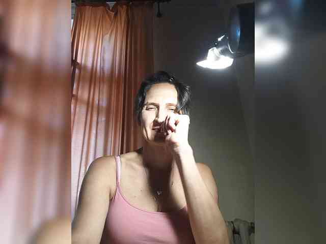 AleneLorrie webcam