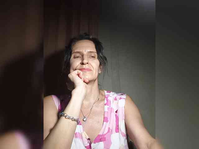 AleneLorrie webcam
