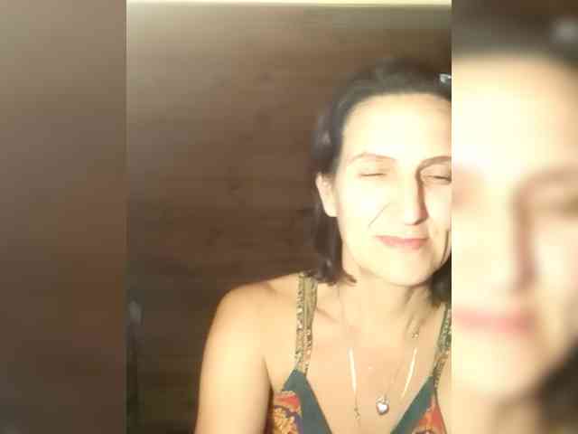 AleneLorrie webcam