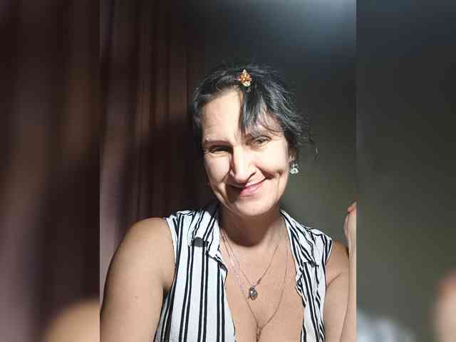 AleneLorrie webcam