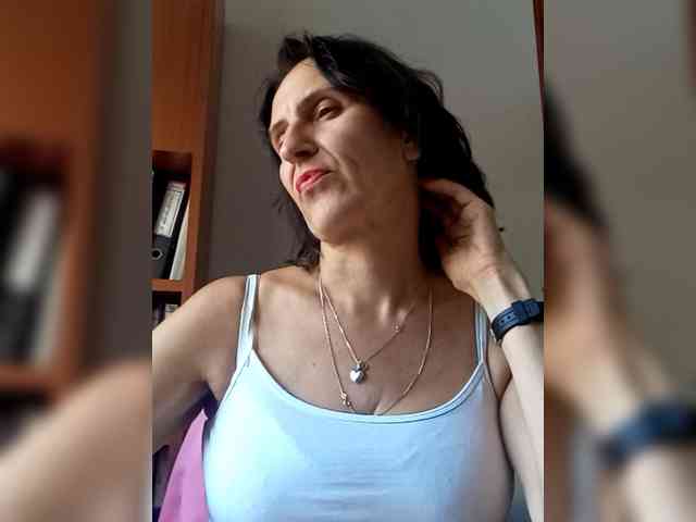 AleneLorrie webcam