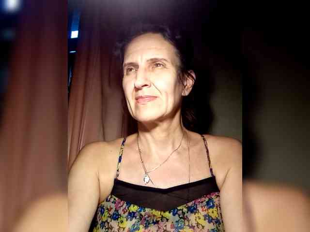 AleneLorrie webcam