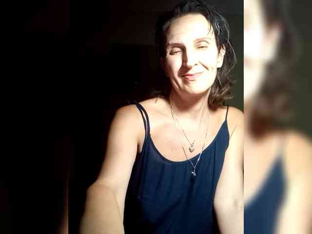 AleneLorrie webcam