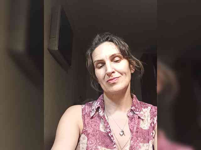 AleneLorrie webcam
