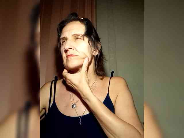 AleneLorrie webcam