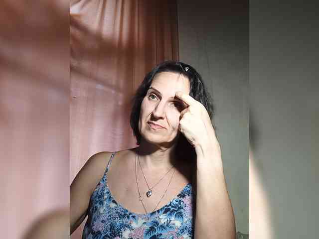 AleneLorrie webcam