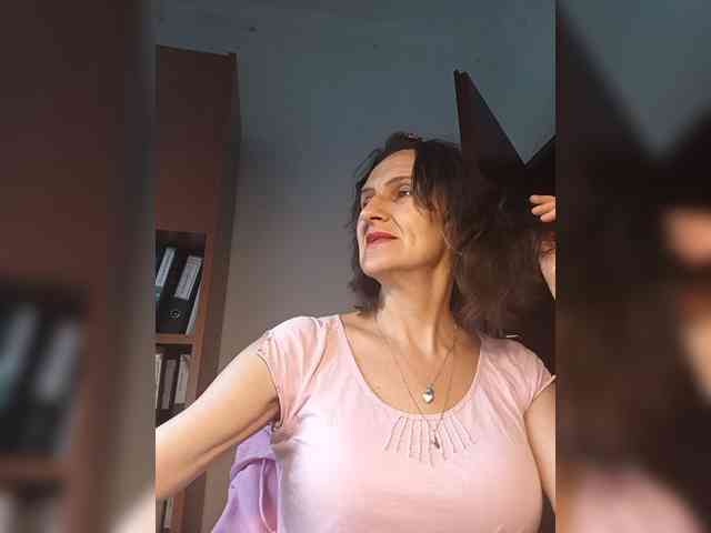 AleneLorrie webcam