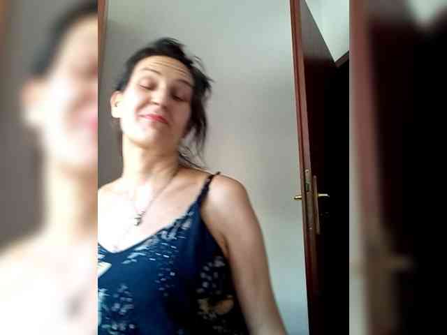 AleneLorrie webcam