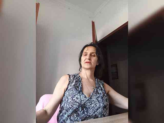 AleneLorrie webcam