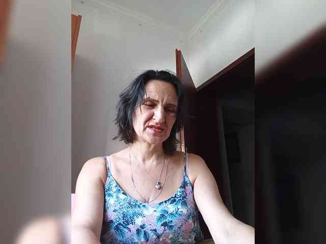 AleneLorrie webcam