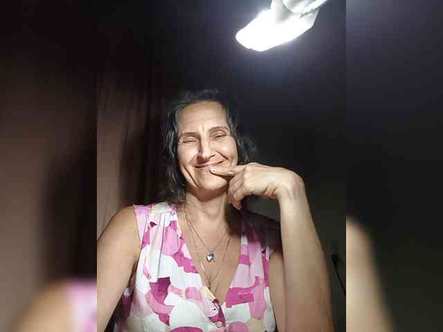 AleneLorrie webcam