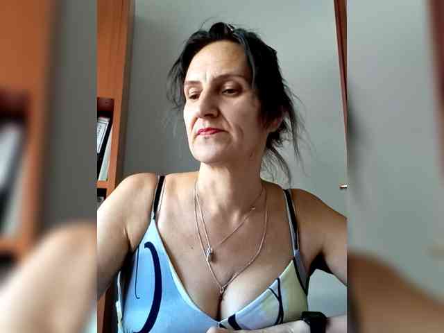 AleneLorrie webcam