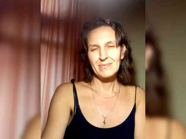 AleneLorrie webcam