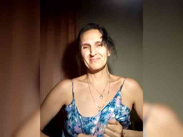 AleneLorrie webcam