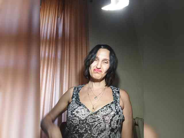 AleneLorrie webcam