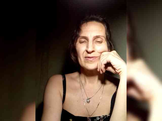 AleneLorrie webcam